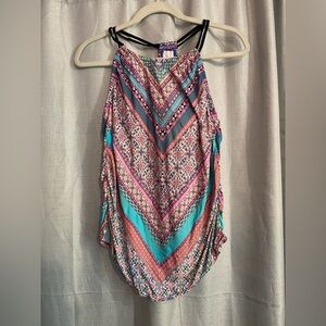 Jantzen Women's Top with Multicolor Chevron Design size medium